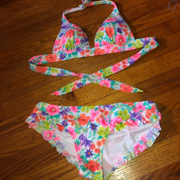 Victoria's Secret Other - Victoria’s Secret floral bikini